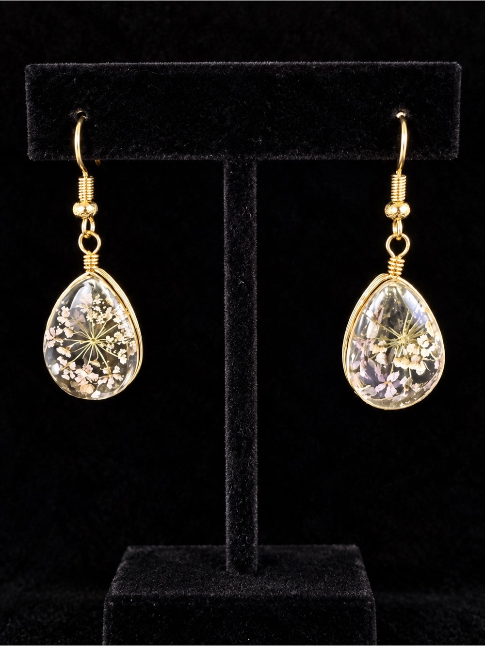 Dried Flower Teardrop Resin Earrings - Delicate